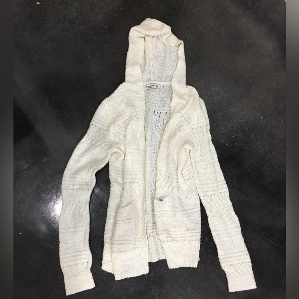 Abercrombie cardigan